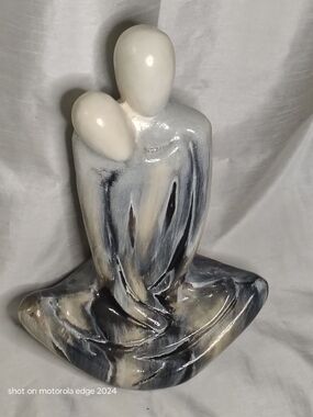 Vintage Heavy Ceramic Abstract Couple Hugging Statue Figurine